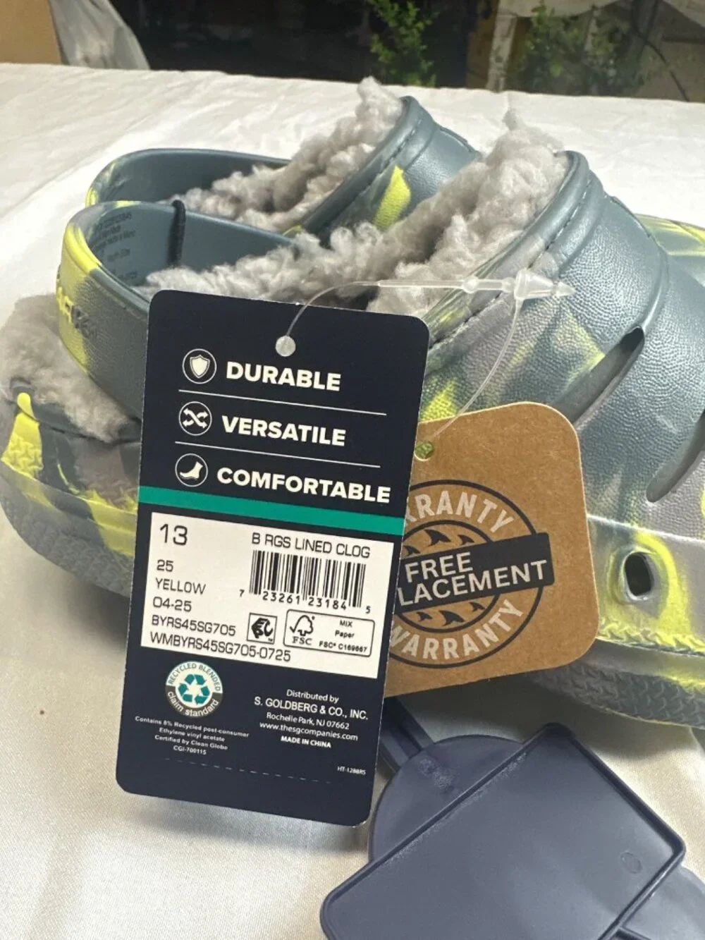 rugged shark boys size 13 nwt lined clog youth nwt